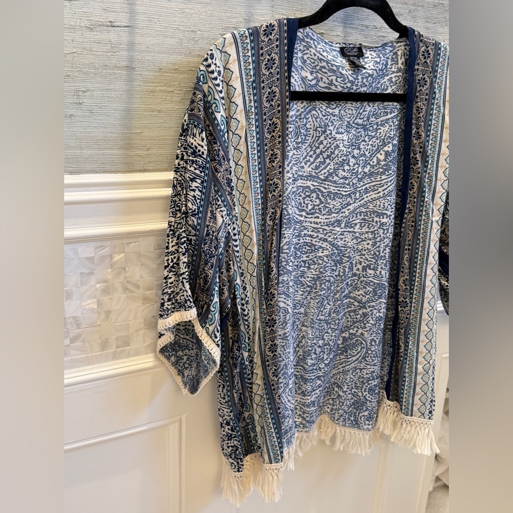 One size Anthropologie roffe kimono cardigan top blue white print paisley tassle - Picture 4 of 9